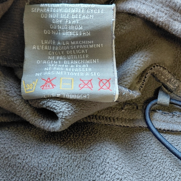 Women's Vancouver 2010 Navy Olympic Jacket - Picture 10 of 14